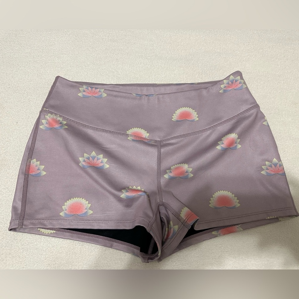 Free People Movement Running Shorts old rose color with lotus print
